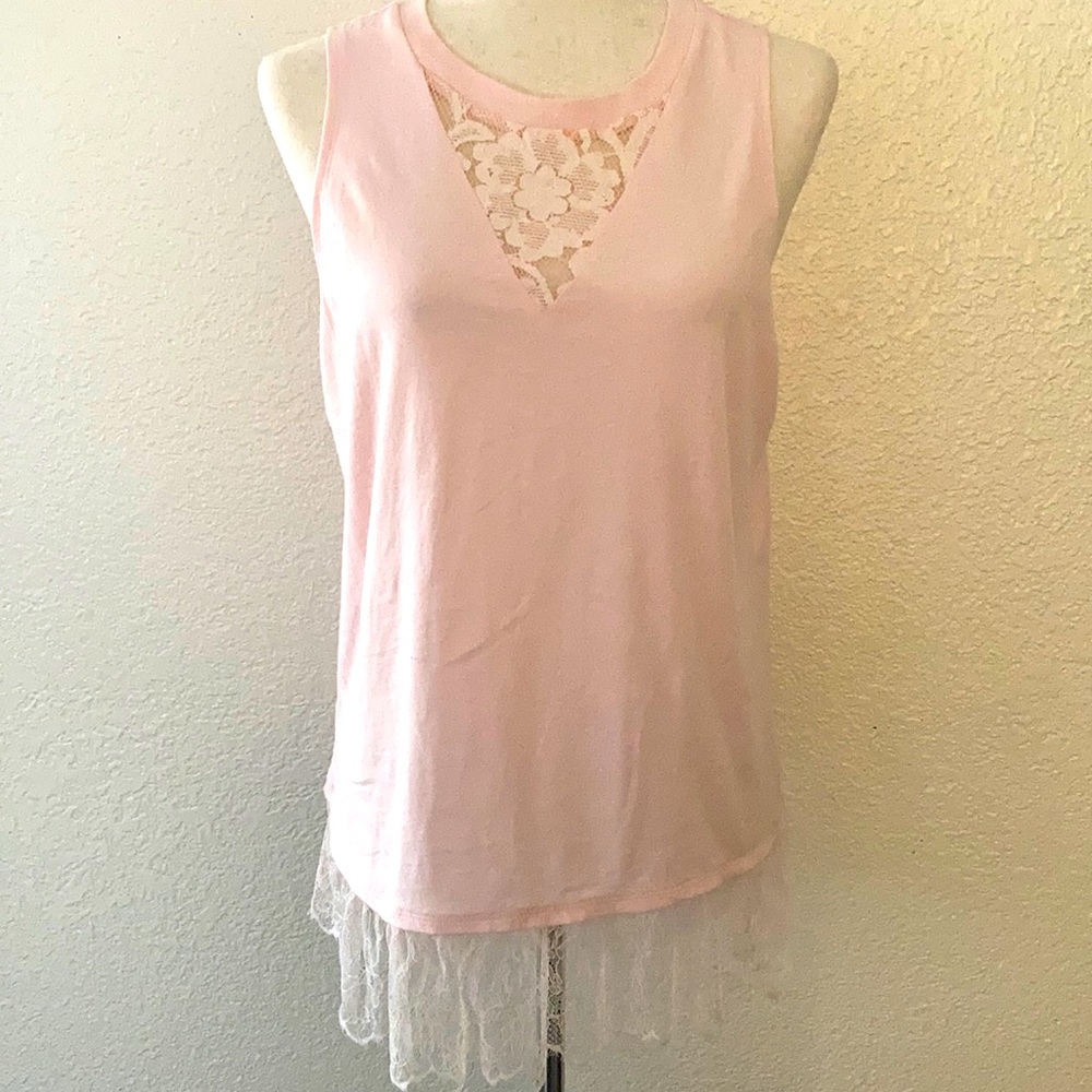 Hot Topic Lace Trimmed Sleeveless Top - M